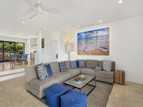 Maui One Level Luxury Interior Views of Pacific