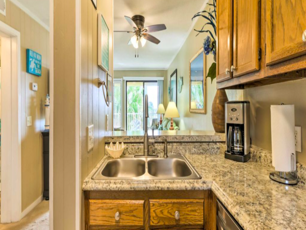 2 Bedroom Resort Condo with Ocan views