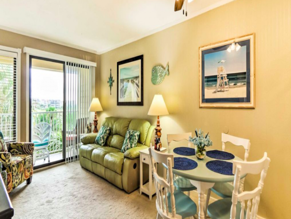 2 Bedroom Resort Condo with Ocan views