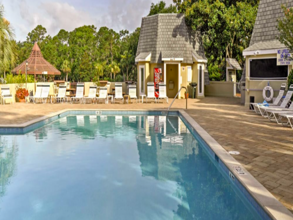 Pet Friendly resort near Beach- 3 Bedroom- 3.5 Bathrooms