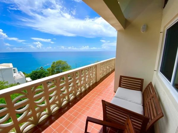 St. Thomas Vacation Home Three Bedroom Walk to Beach