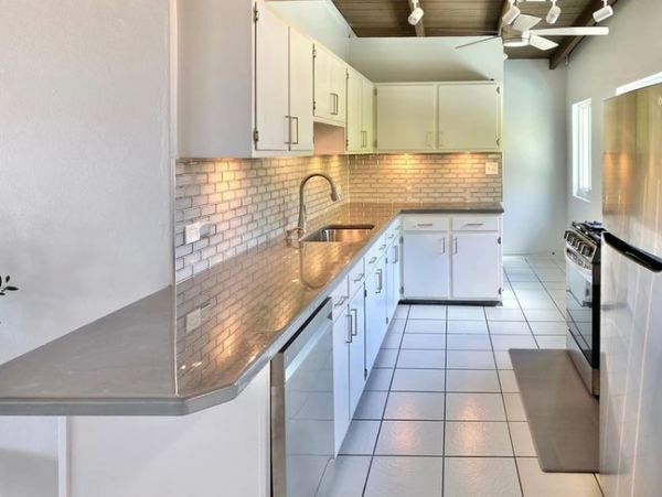 St. Thomas Vacation Home Three Bedroom Walk to Beach