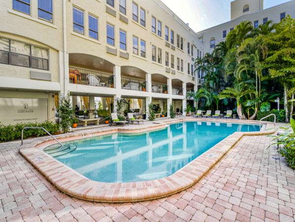 Palm Beach Vacation Hotel Room Walk to Beach