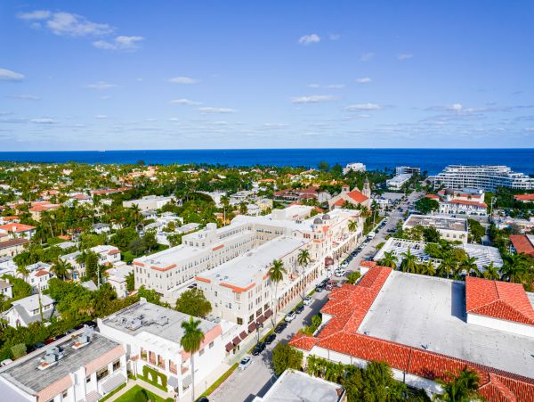 Palm Beach Vacation Hotel Room Walk to Beach