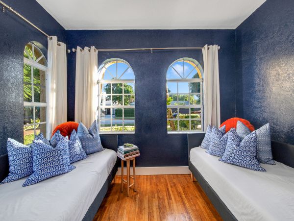 West Palm Beach Vacation Home Three Bedroom