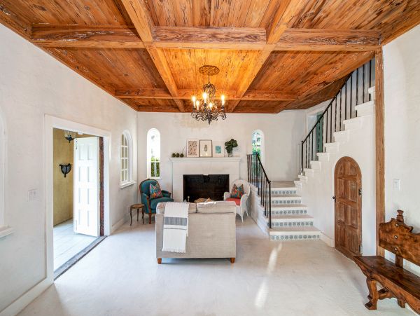 West Palm Beach Vacation Home Three Bedroom