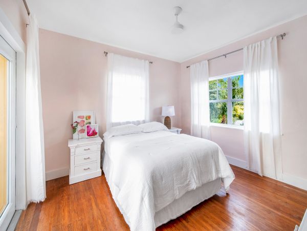 West Palm Beach Vacation Home Three Bedroom