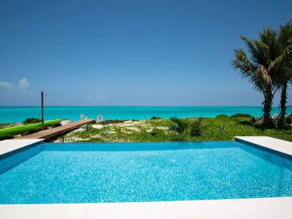 Bahamas Oceanfront Five Bedroom Vacation Rental