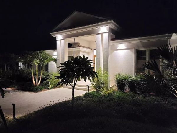 Bahamas Oceanfront Five Bedroom Vacation Rental