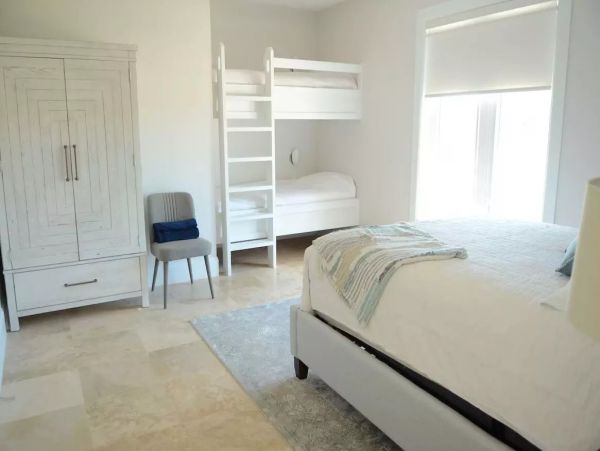 Bahamas Oceanfront Five Bedroom Vacation Rental