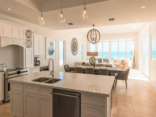 Bahamas Oceanfront Five Bedroom Vacation Rental