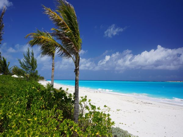 Luxury Exuma Vacation Rentals – Oceanfront Villas & Beach House in Great Exuma