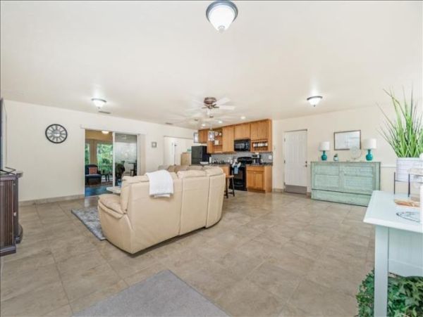 Manasota Key Vacation Home Two Bedroom Walk to Beach