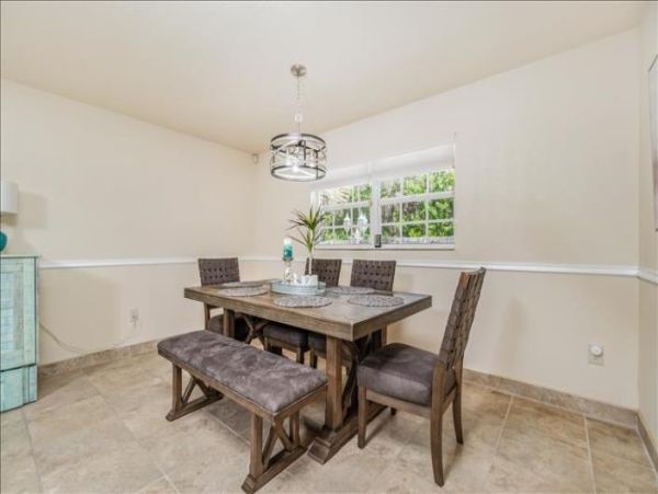 Manasota Key Vacation Home Two Bedroom Walk to Beach