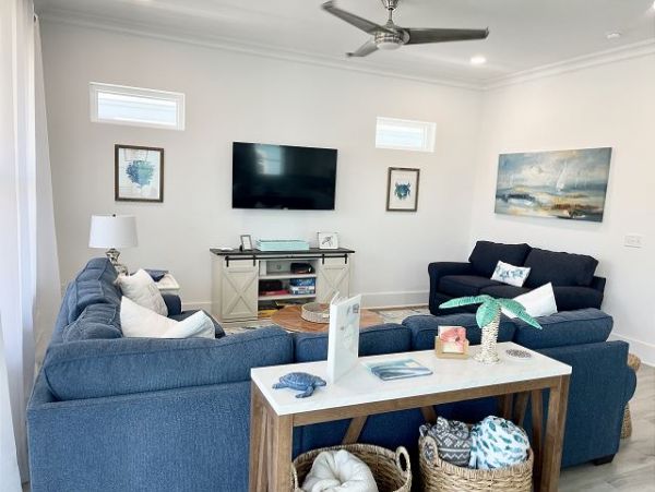 Navarre Beach 5 Bedroom Vacation Home Close to Beach