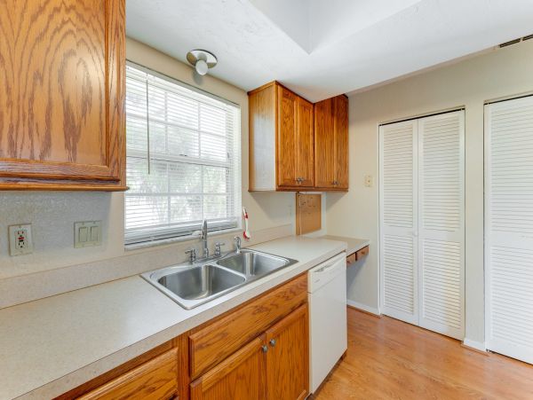 Englewood Vacation Condo Two Bedroom