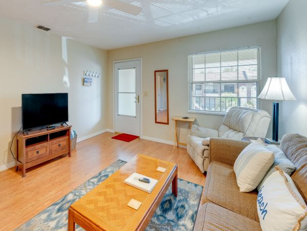 Englewood Vacation Condo Two Bedroom