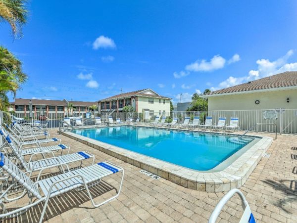 Englewood Vacation Condo Two Bedroom