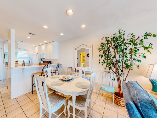 Nothing Short of Lovely Two Bedroom with Views