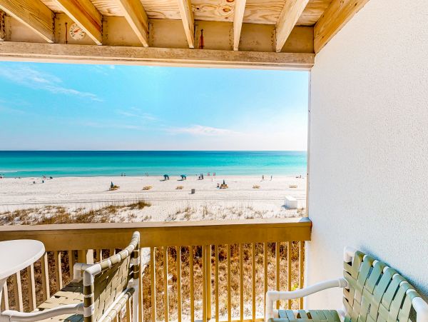 Nothing Short of Lovely Two Bedroom with Views