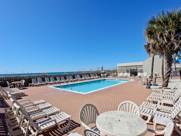 Nothing Short of Lovely Two Bedroom with Views