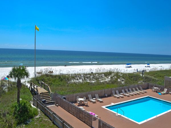 Nothing Short of Lovely Two Bedroom with Views