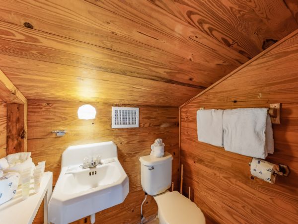 Spacious 6 Bedroom Vacation Rental Full Ocean Views