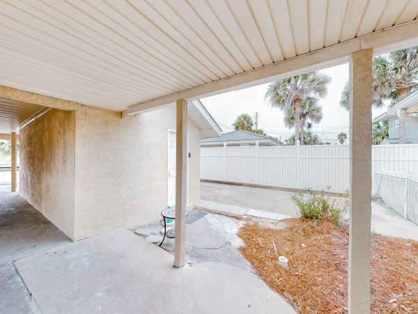Spacious 6 Bedroom Vacation Rental Full Ocean Views