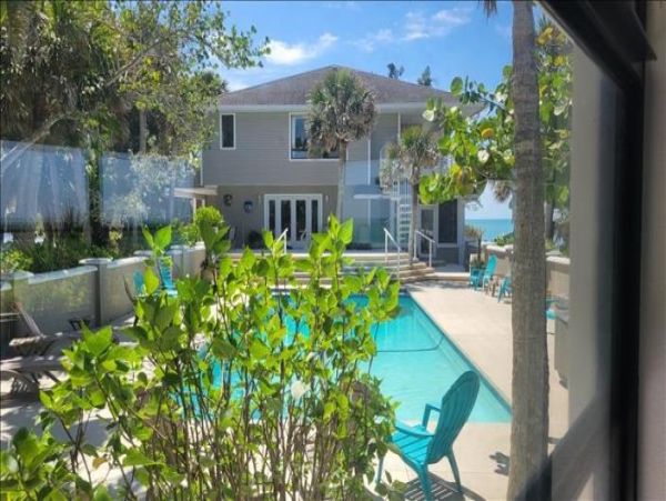 Englewood Vacation Home Five Bedroom On Beach