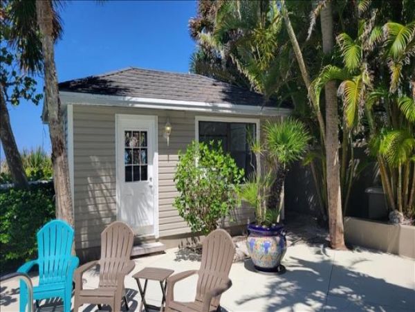 Englewood Vacation Home Five Bedroom On Beach
