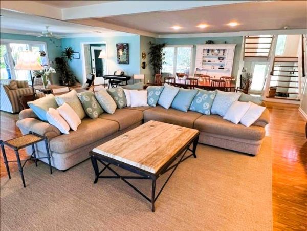 Englewood Vacation Home Five Bedroom On Beach