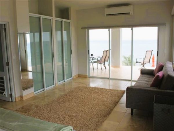 Vieques Vacation Home Five Bedroom Ocean Front