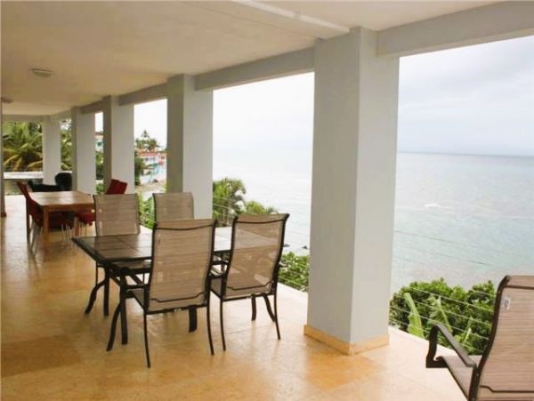 Vieques Vacation Home Five Bedroom Ocean Front