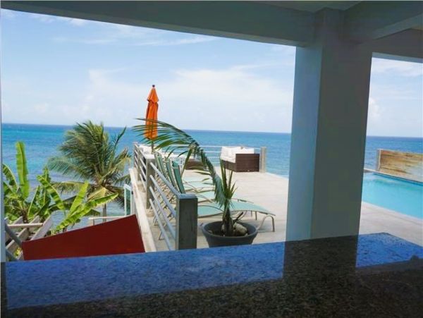 Vieques Vacation Home Five Bedroom Ocean Front