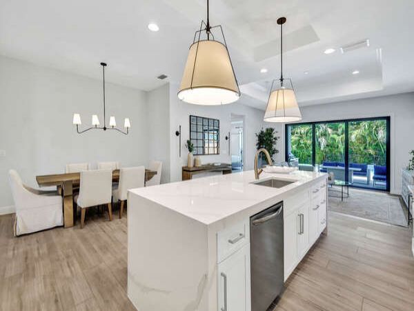 Modern Four Bedroom Vacation Rental in Naples