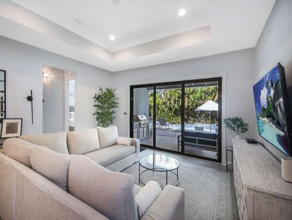Modern Four Bedroom Vacation Rental in Naples