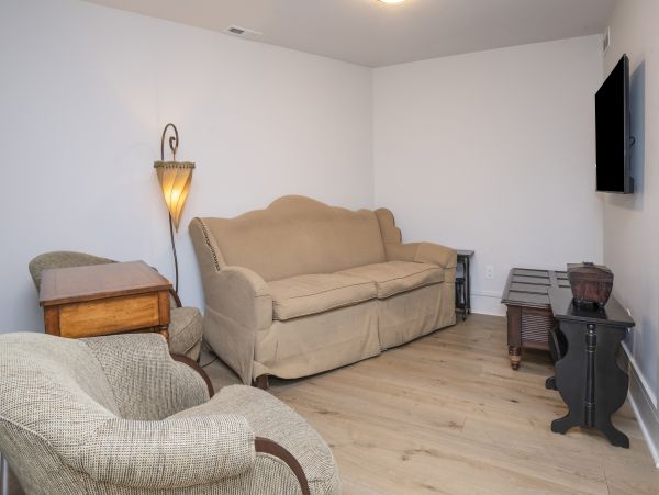 Vail Five Bedroom  Rental with Hot Tub & Breathtaking Mountain View