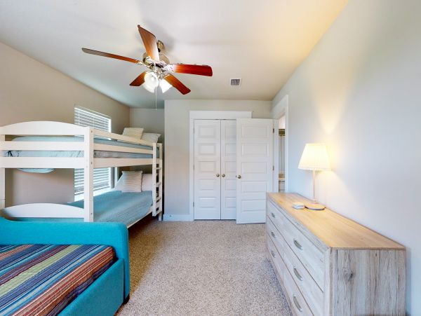 Vacation Home 4 Bedroom Located Near Perdido Key Beach