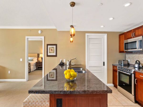 Maui Vacation Rental - Ocean View Suite with Lanai