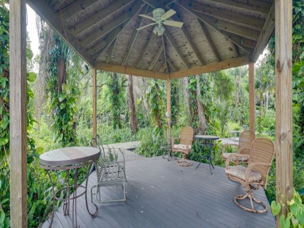Enjoy a House to Relax in Tampa Bay