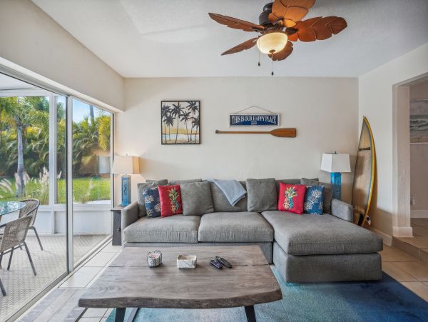 St Pete Three Bedroom Home, the Perfect Vacation Spot!