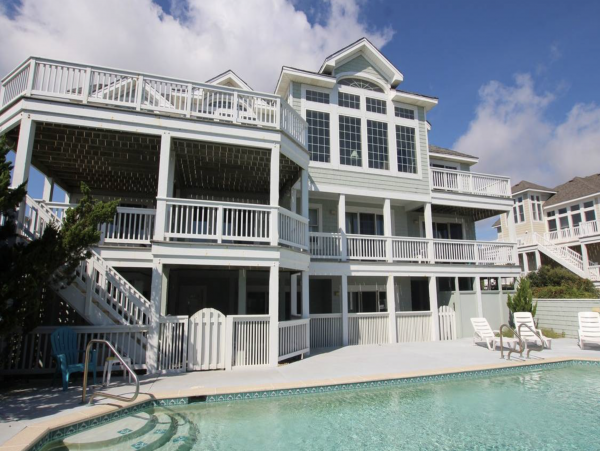 Corolla Seven Bedroom Five Bathroom Vacation Residence