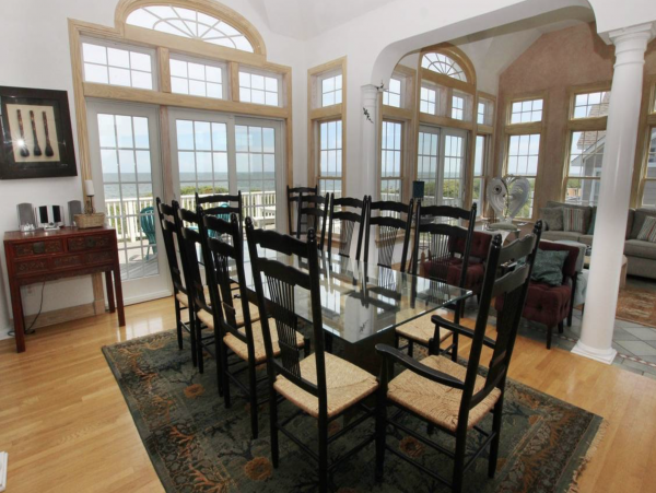 Corolla Seven Bedroom Five Bathroom Vacation Residence