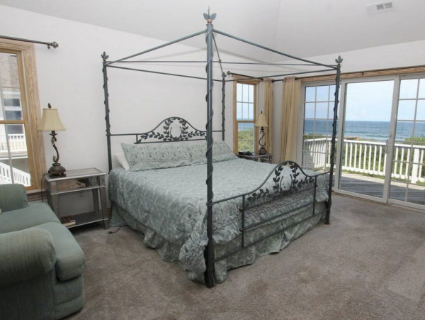 Corolla Seven Bedroom Five Bathroom Vacation Residence