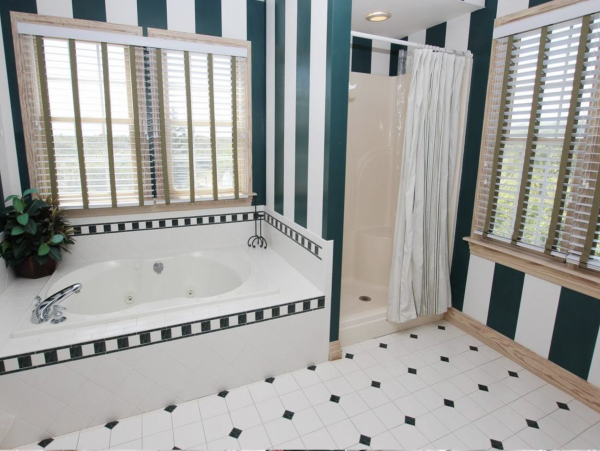 Corolla Seven Bedroom Five Bathroom Vacation Residence