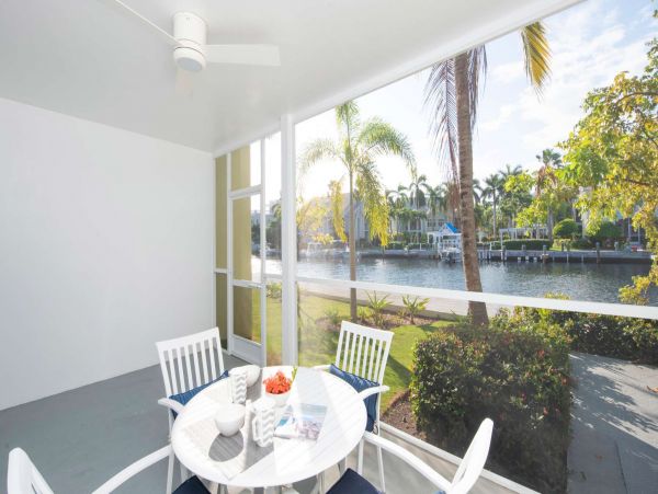 Lovely Vacation Condo with Canal View in Cayman Islands