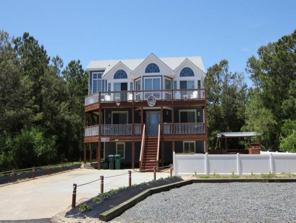 Corolla 5 Bedroom Vacation Rental Private Pool Sleeps 14