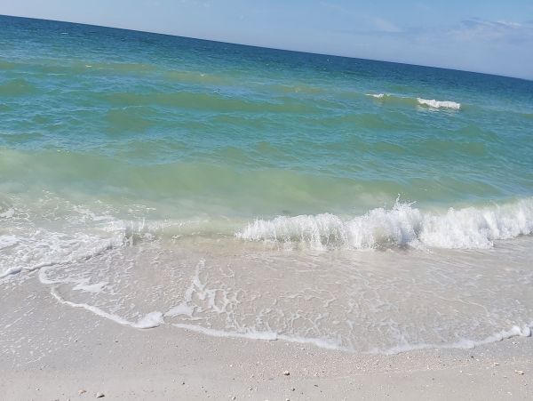 Gulfport Three Bedroom Vacation Rental, Charming Retreat!