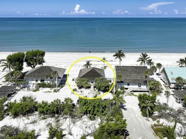 Captiva Island Beachfront Four Bedroom Vacation Rental