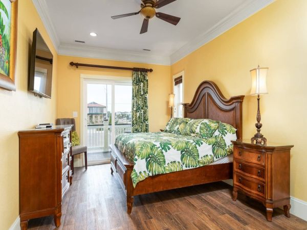 Luxurious Oceanfront Property in Kill Devil Hills